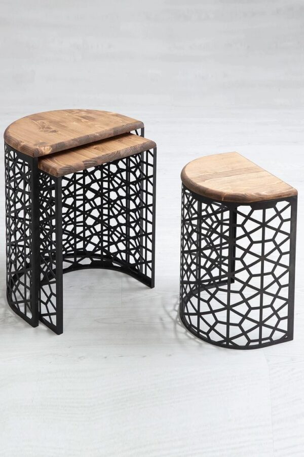 Curvy Side Table